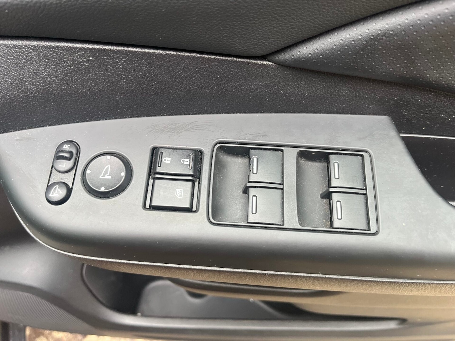 Used Honda CR-V 2013 for sale - 77605398: Photo 19