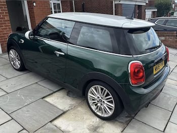 Used MINI Hatch 2018 for sale - 79700022: Photo