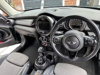 Used MINI Hatch 2018 for sale - 79700022: Photo
