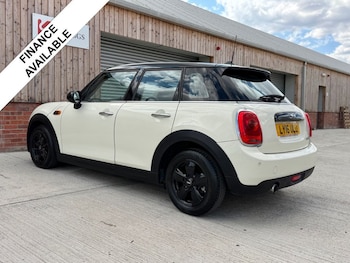 Used MINI Hatch 2016 for sale - 79462640: Photo