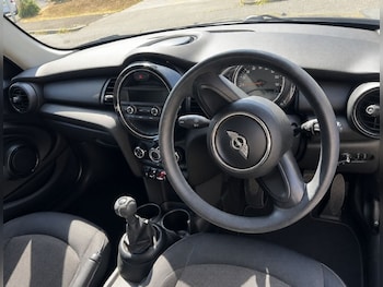 Used MINI Hatch 2017 for sale - 79462647: Photo