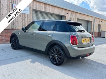 Used MINI Hatch 2018 for sale - 79587960: Photo