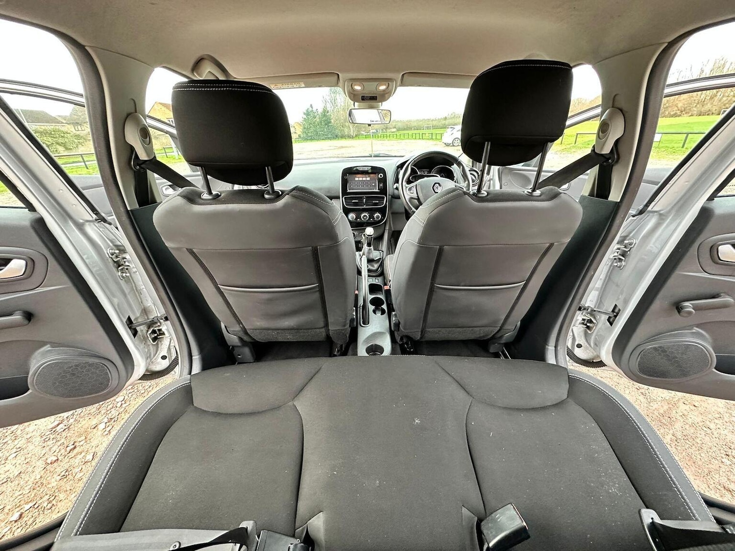 Used Renault Clio 2017 for sale - 77173139: Photo 22