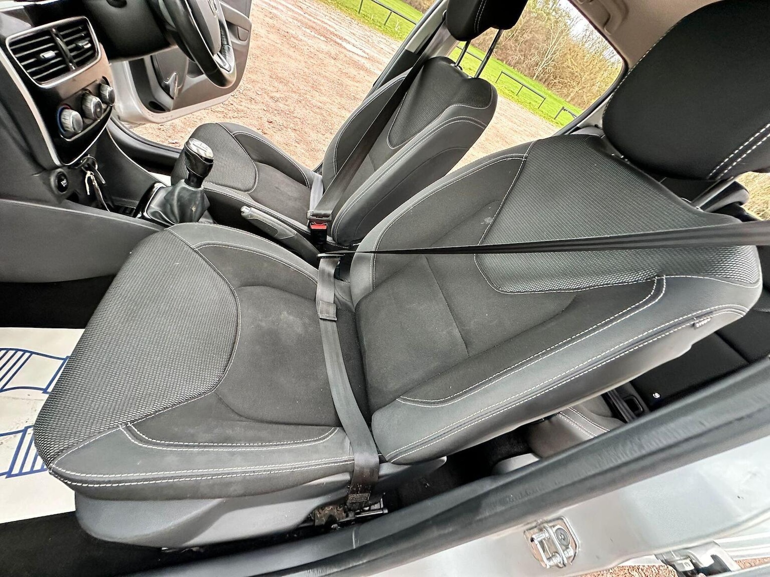 Used Renault Clio 2017 for sale - 77173139: Photo 34