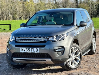 Used Land Rover Discovery Sport 2015 for sale - 76769887: Photo