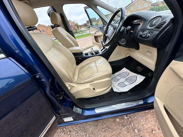 Used Ford Galaxy 2011 for sale - 76262991: Photo 16