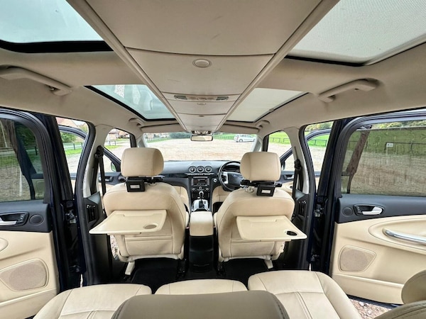 Used Ford Galaxy 2011 for sale - 76262991: Photo 22