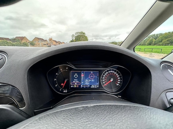 Used Ford Galaxy 2011 for sale - 76262991: Photo 32
