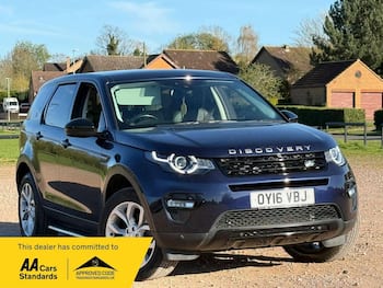 Used Land Rover Discovery Sport 2016 for sale - 79779817: Photo