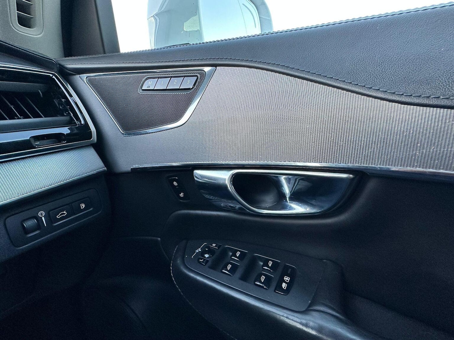 Used Volvo XC90 2016 for sale - 77173157: Photo 27