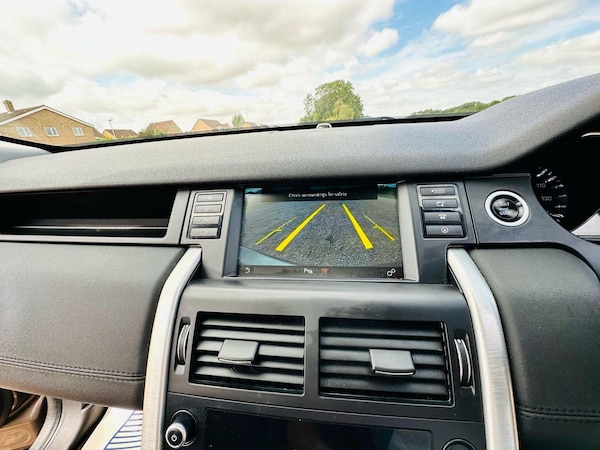 Used Land Rover Discovery Sport 2015 for sale - 75438100: Photo 25