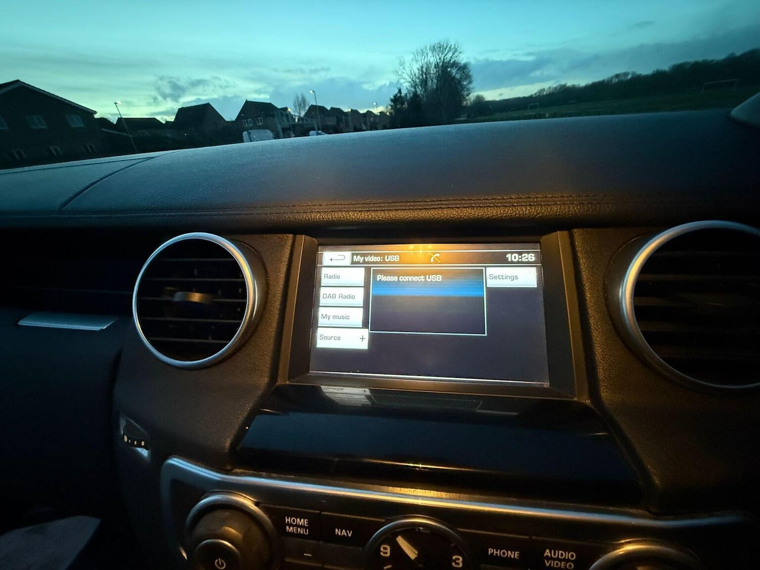 Used Land Rover Discovery 2015 for sale - 77385221: Photo 25