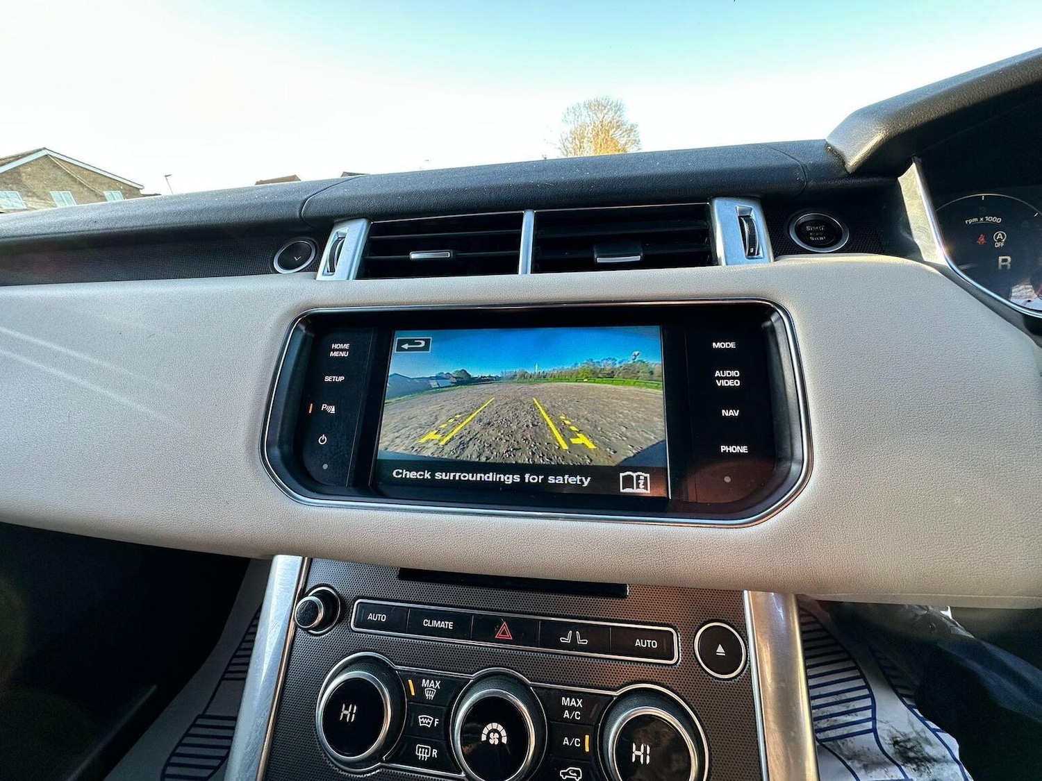 Used Land Rover Range Rover Sport 2015 for sale - 77173174: Photo 26