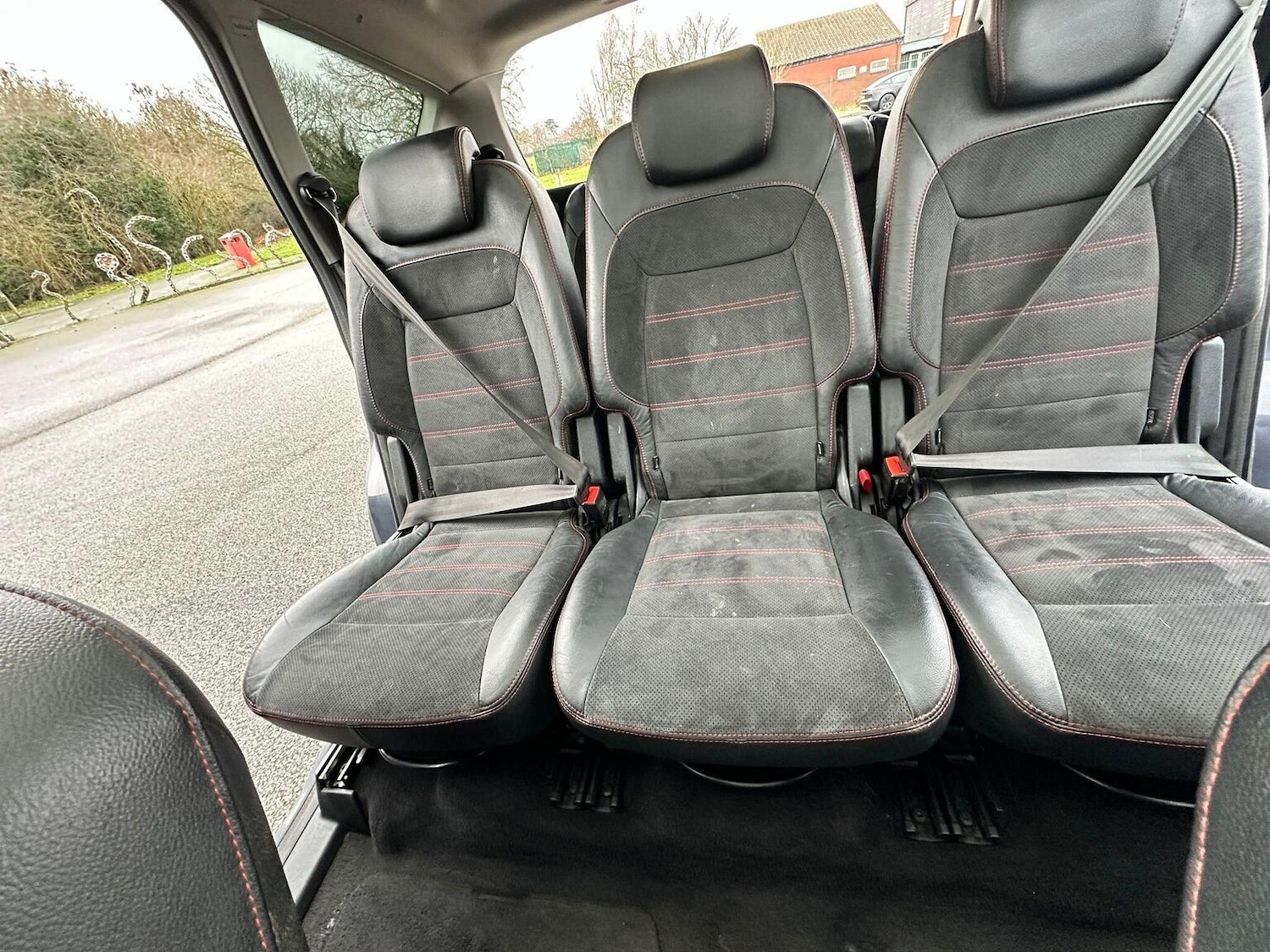 Used Ford S-Max 2011 for sale - 77357373: Photo 24