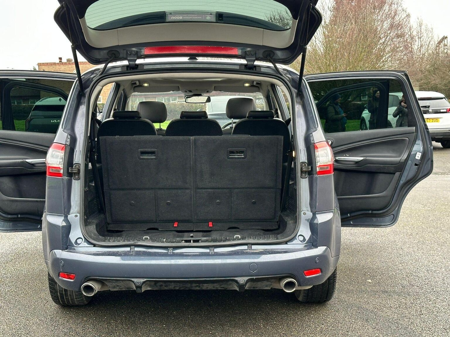 Used Ford S-Max 2011 for sale - 77357373: Photo 29