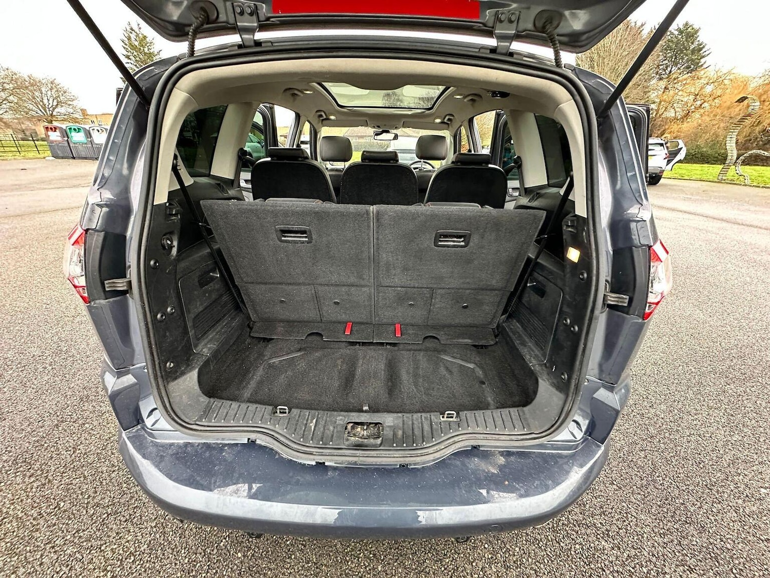 Used Ford S-Max 2011 for sale - 77357373: Photo 30