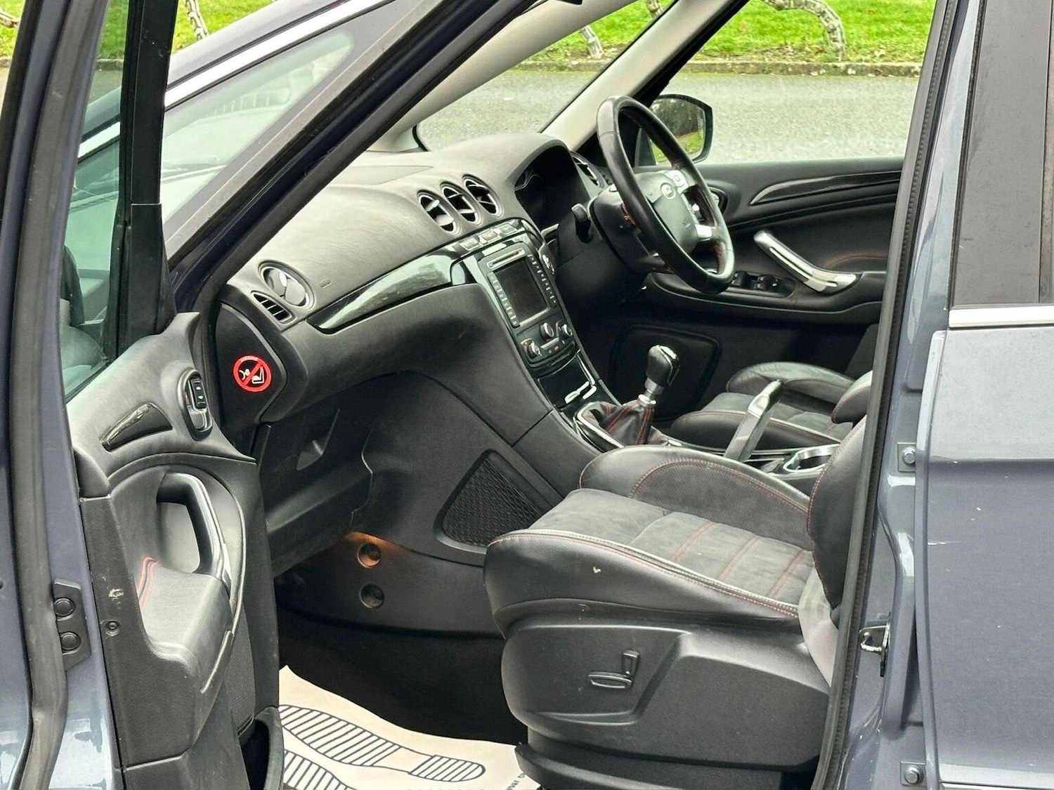 Used Ford S-Max 2011 for sale - 77357373: Photo 33