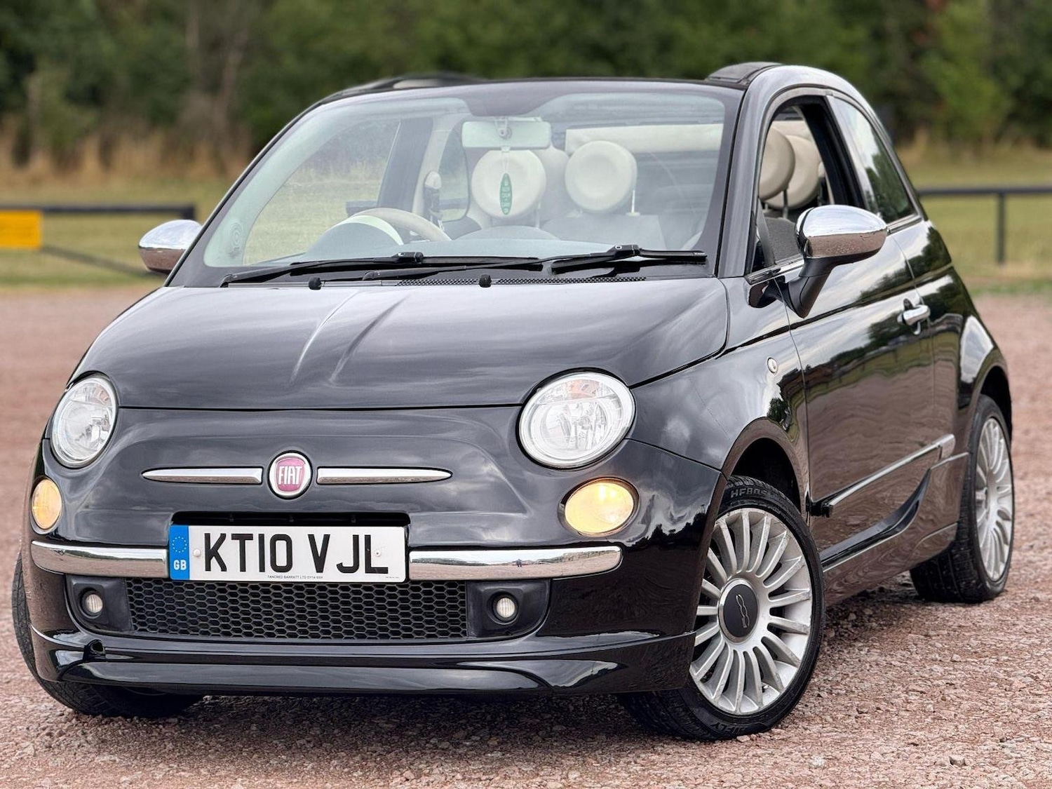 Used Fiat 500 2010 for sale - 77173005: Photo 3