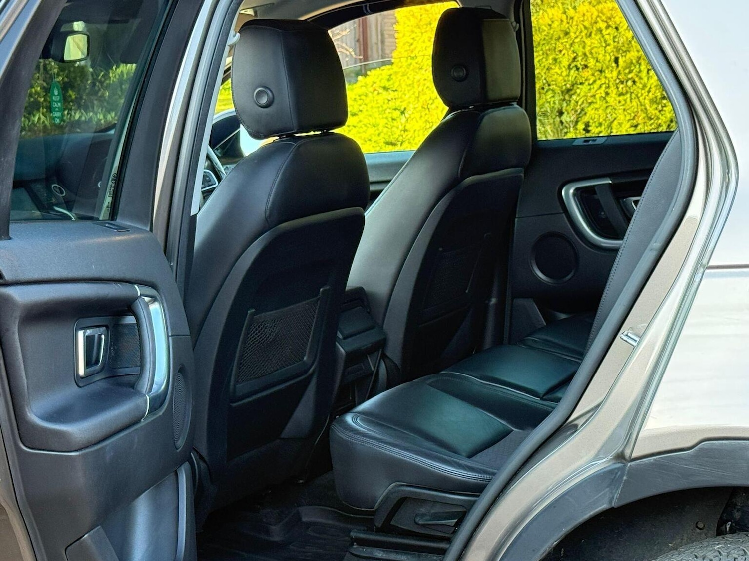 Used Land Rover Discovery Sport 2015 for sale - 77968769: Photo 17