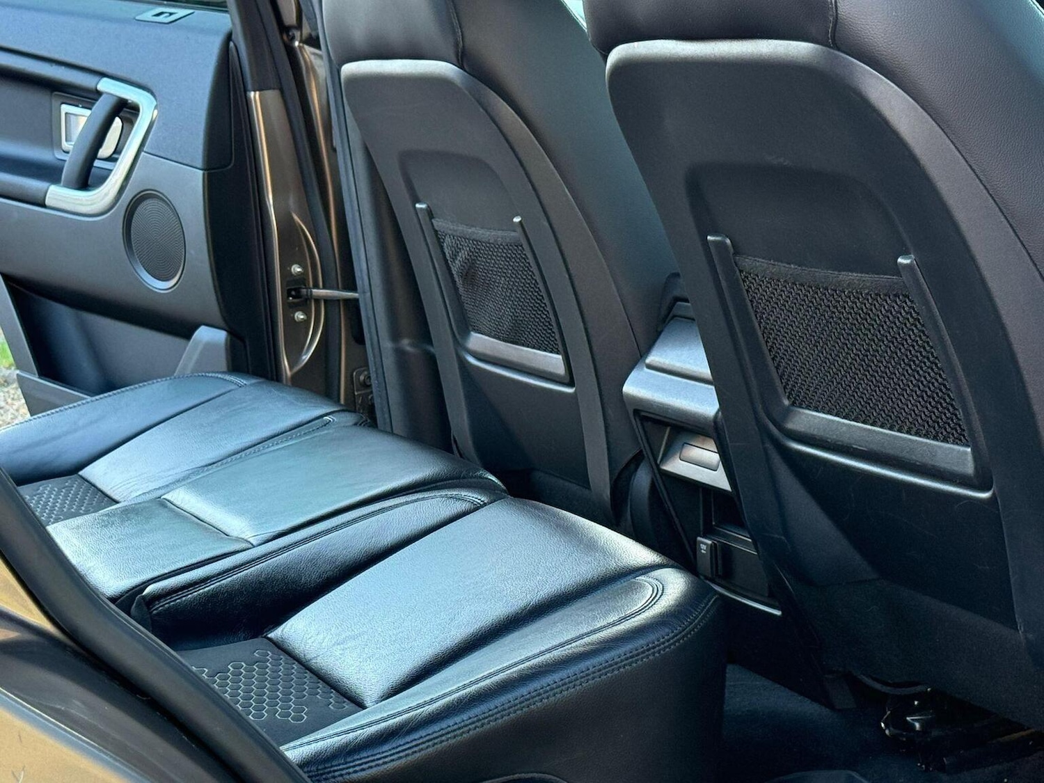 Used Land Rover Discovery Sport 2015 for sale - 77968769: Photo 18