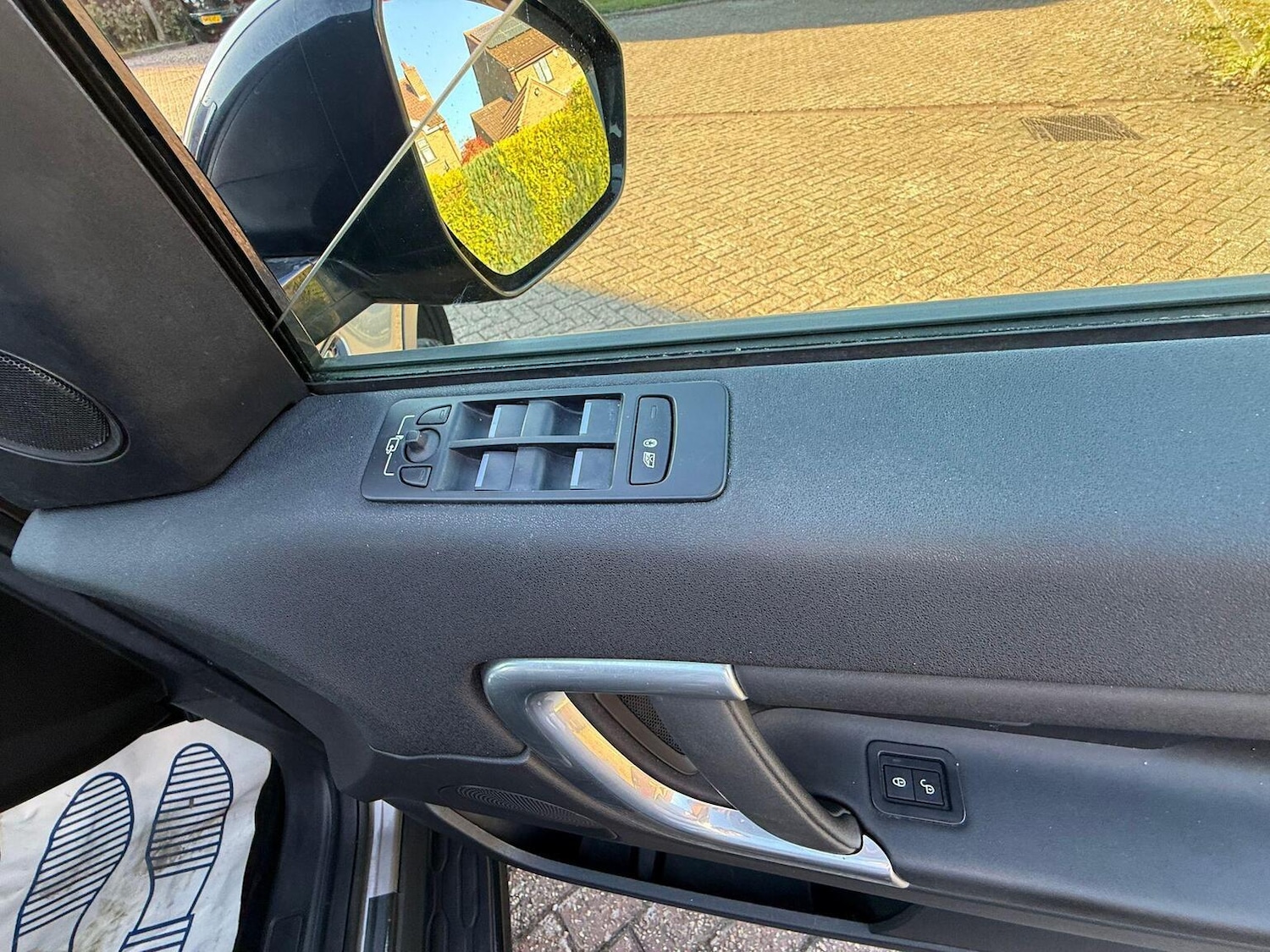 Used Land Rover Discovery Sport 2015 for sale - 77968769: Photo 41