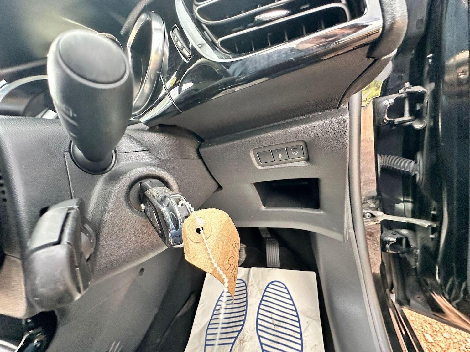 Used DS Automobiles DS 3 2015 for sale - 76565207: Photo 28