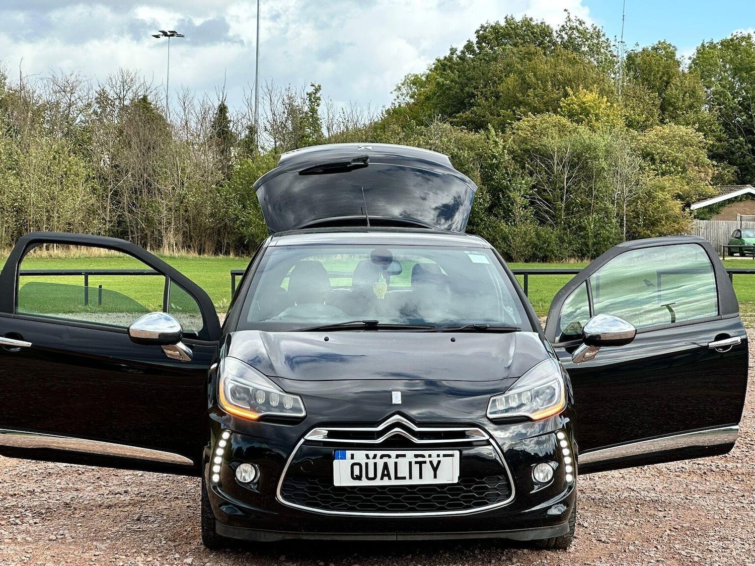 Used DS Automobiles DS 3 2015 for sale - 76565207: Photo 7