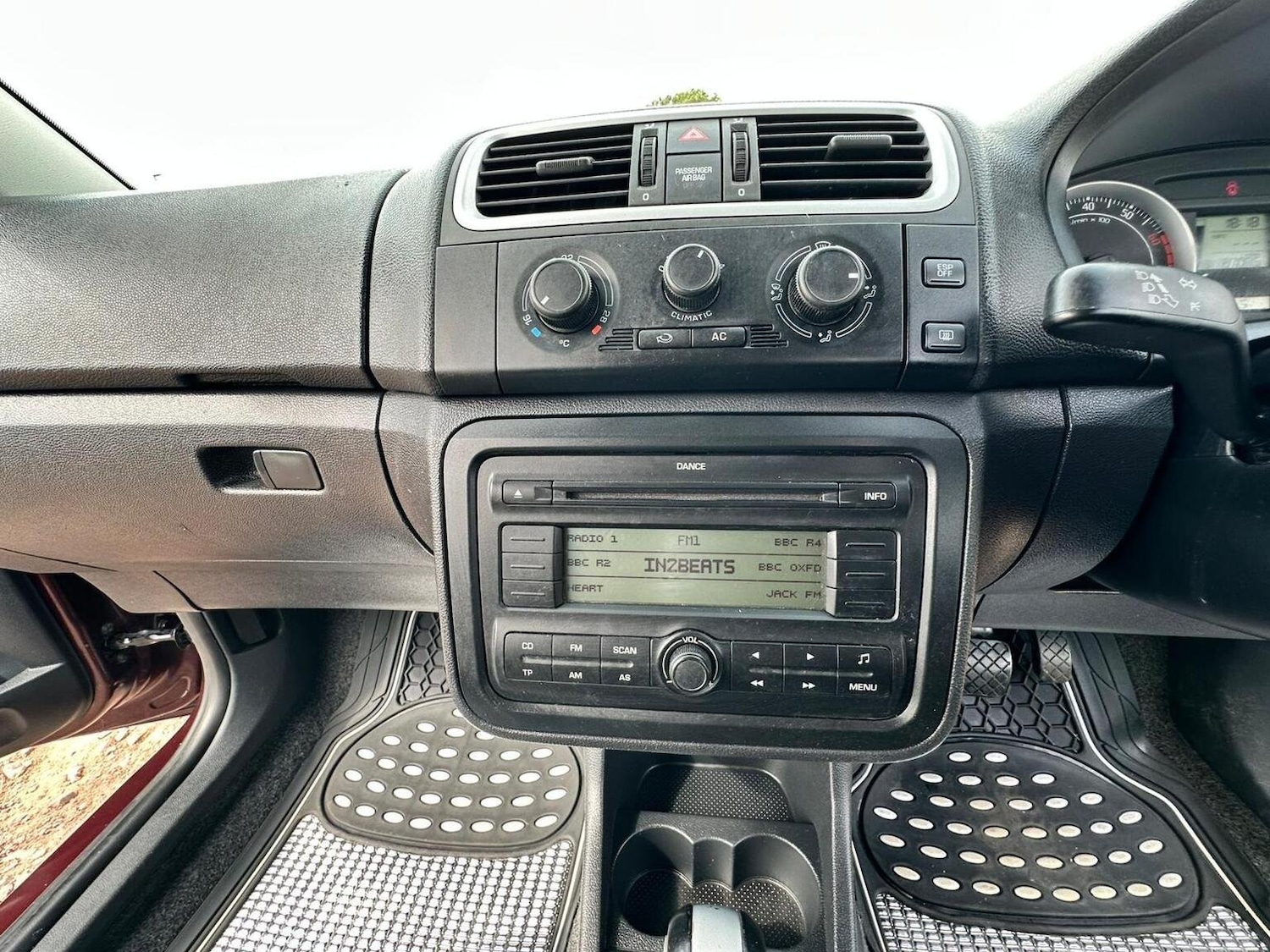 Vehicle 28