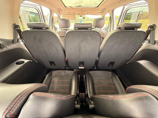 Used Ford S-Max 2011 for sale - 76107297: Photo 21
