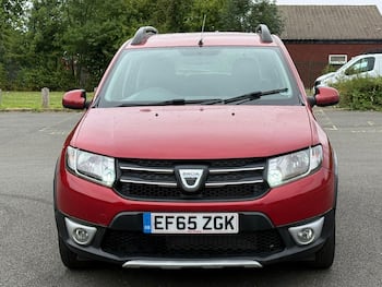 Used Dacia Sandero Stepway 2015 for sale - 79725159: Photo