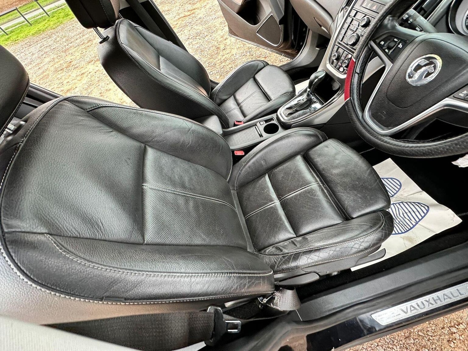 Used Vauxhall Astra 2010 for sale - 76225218: Photo 16