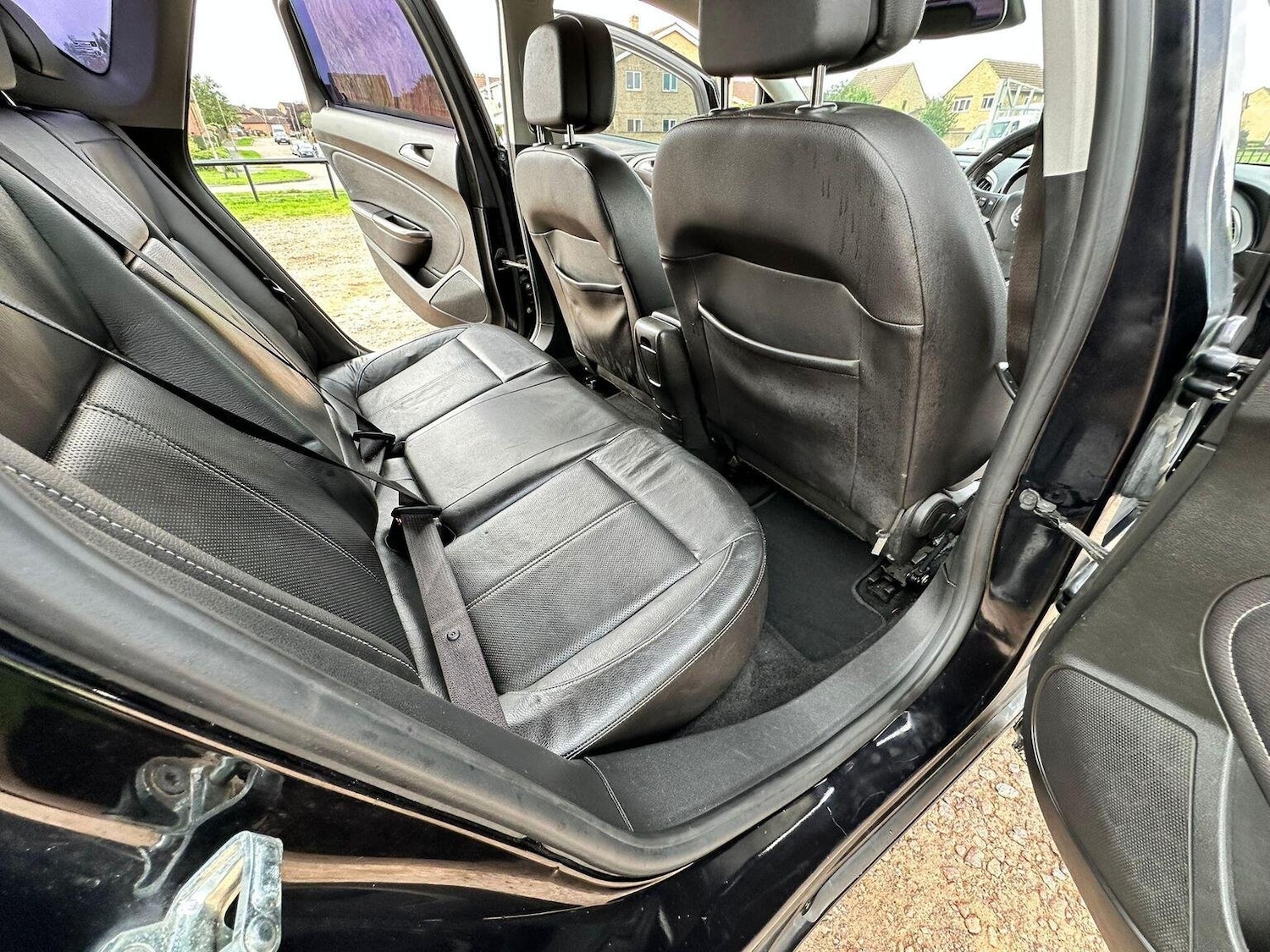 Used Vauxhall Astra 2010 for sale - 76225218: Photo 22