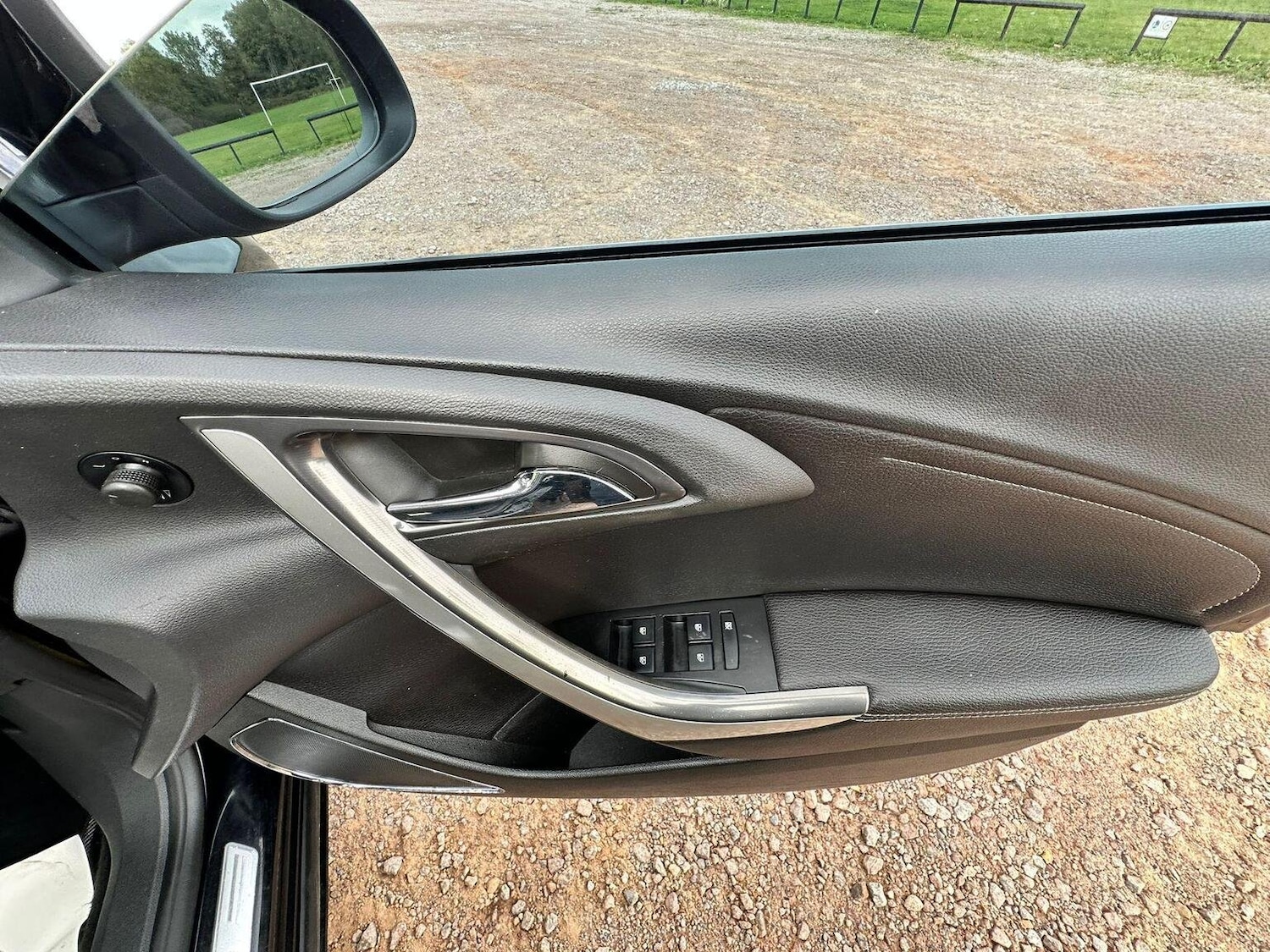 Used Vauxhall Astra 2010 for sale - 76225218: Photo 23