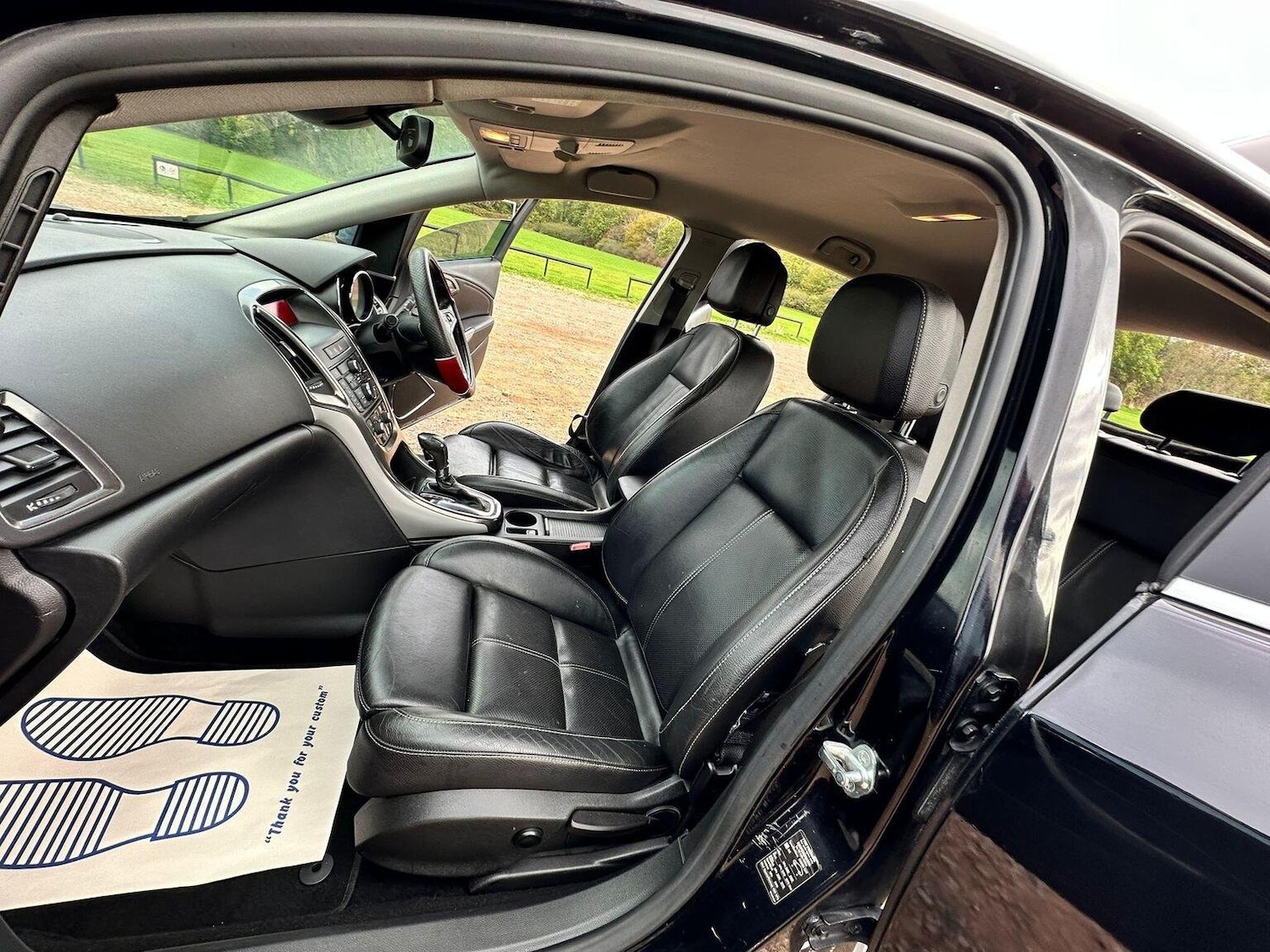 Used Vauxhall Astra 2010 for sale - 76225218: Photo 30