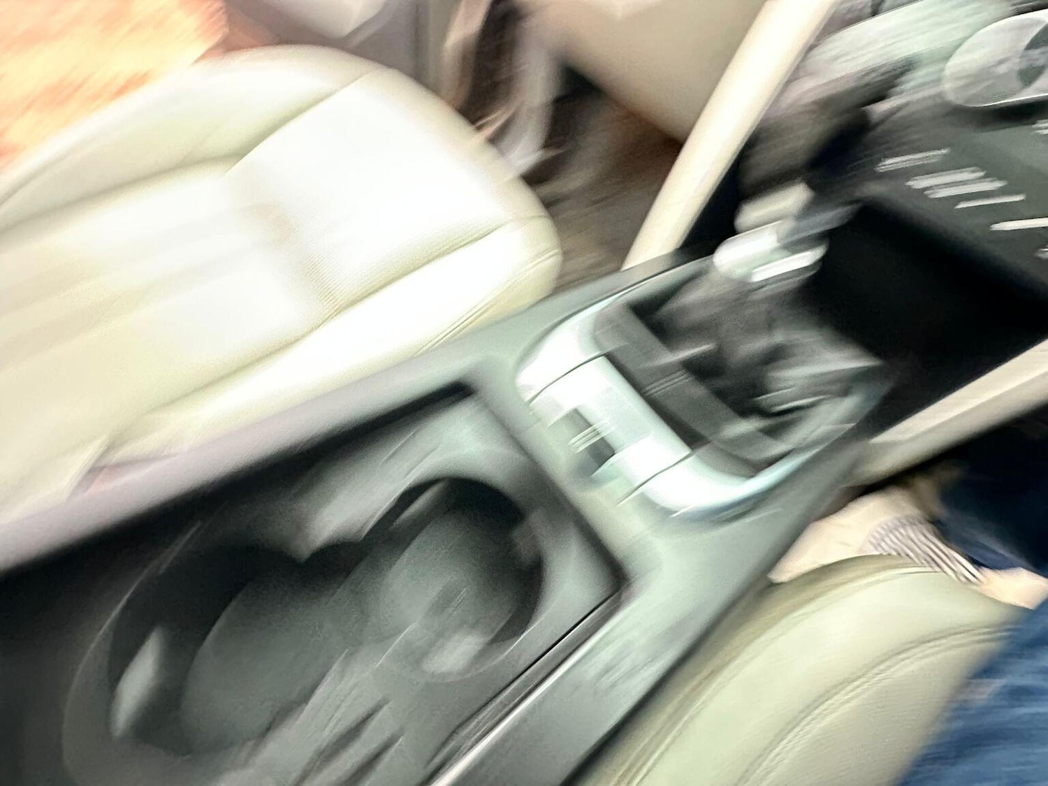 Used Land Rover Discovery Sport 2015 for sale - 77173051: Photo 15