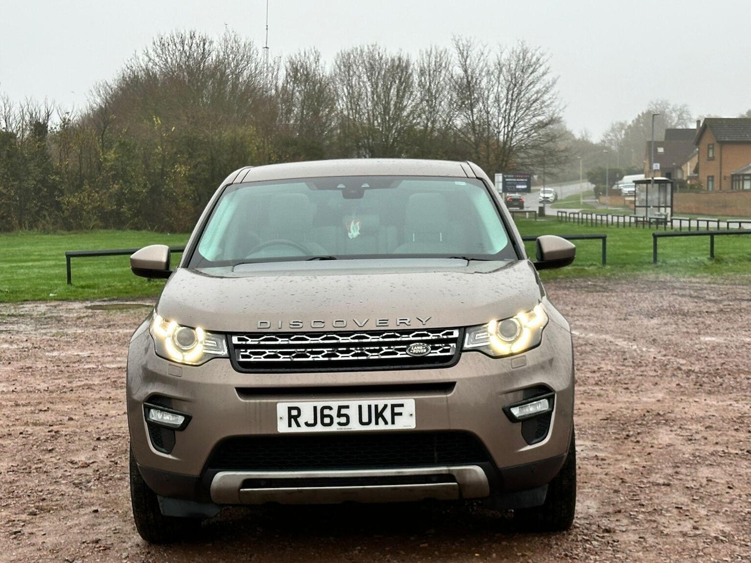 Used Land Rover Discovery Sport 2015 for sale - 77173051: Photo 2