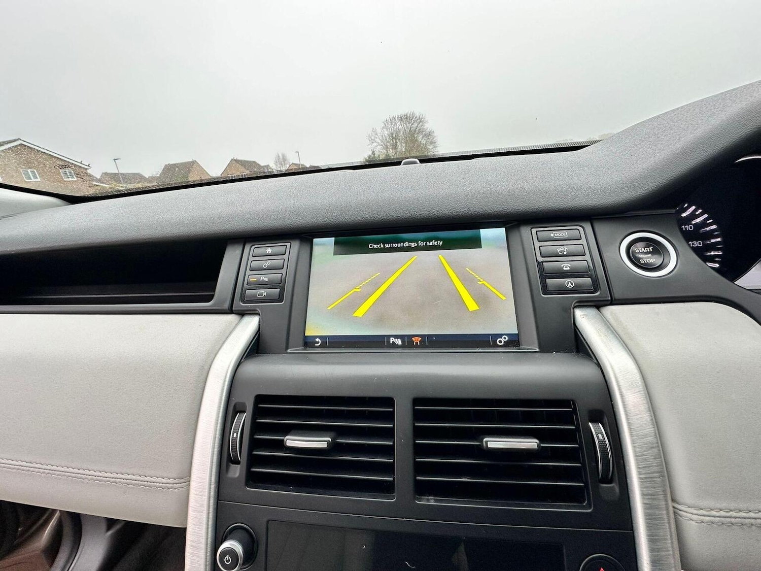 Used Land Rover Discovery Sport 2015 for sale - 77173051: Photo 27