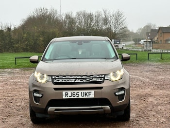 Used Land Rover Discovery Sport 2015 for sale - 77173051: Photo