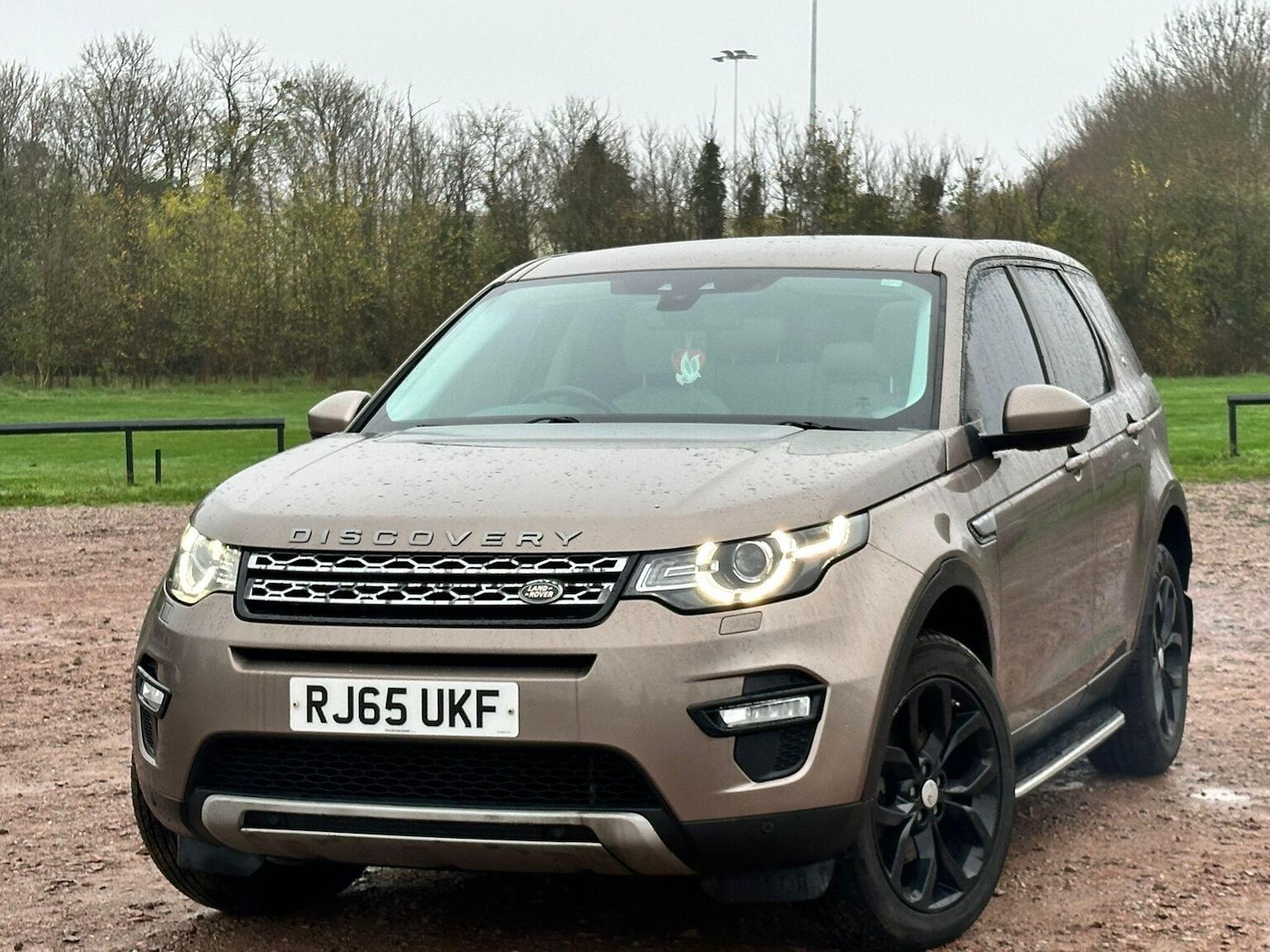 Used Land Rover Discovery Sport 2015 for sale - 77173051: Photo 3