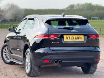 Used Jaguar F-Pace 2019 for sale - 74484384: Photo