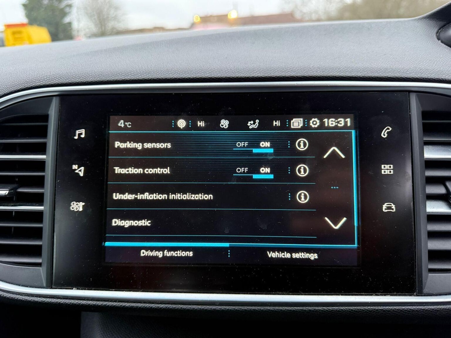 Used Peugeot 308 2017 for sale - 77643752: Photo 28