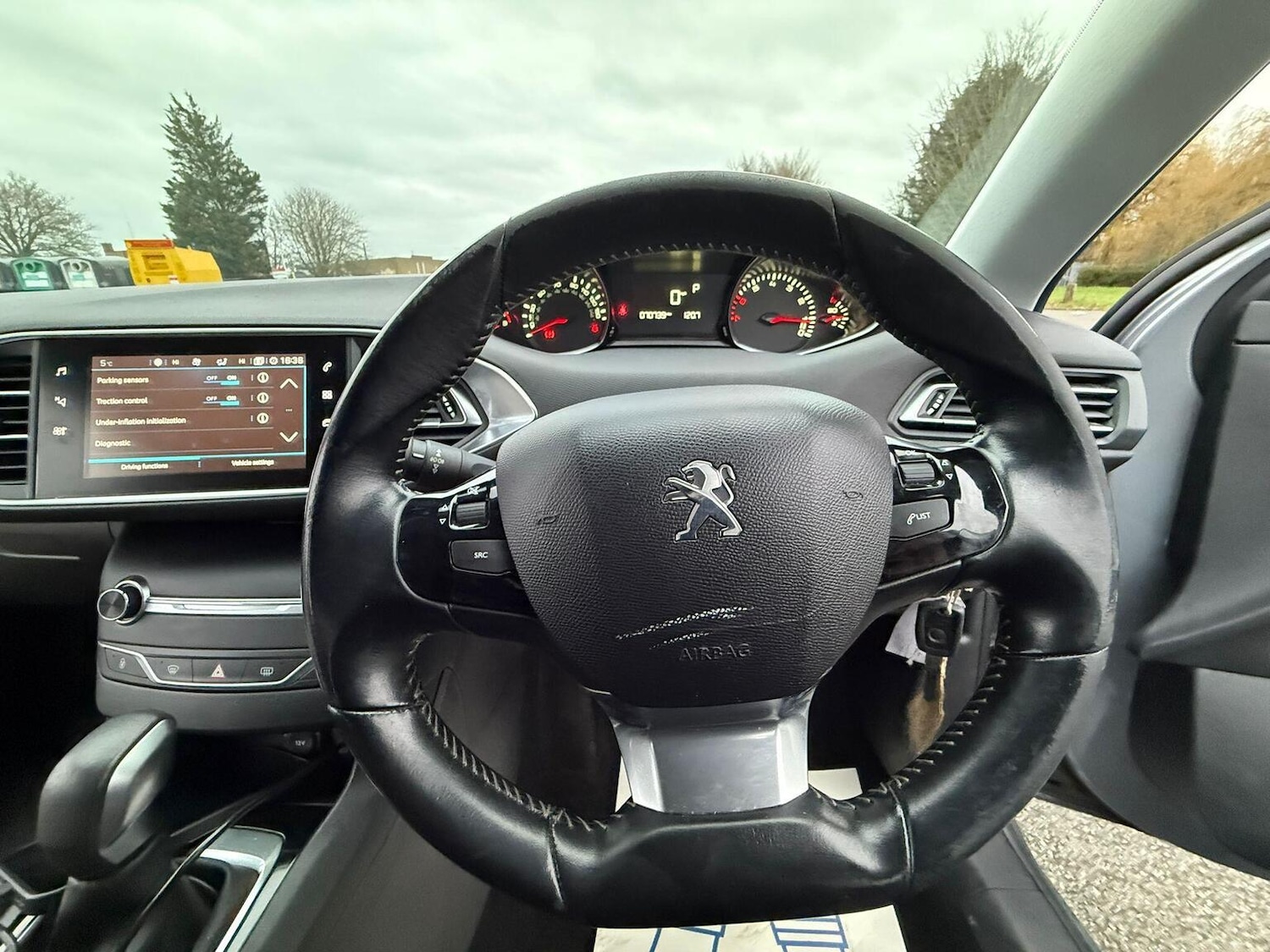 Used Peugeot 308 2017 for sale - 77643752: Photo 34