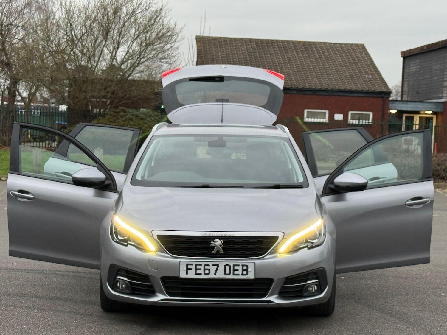 Used Peugeot 308 2017 for sale - 77643752: Photo 6