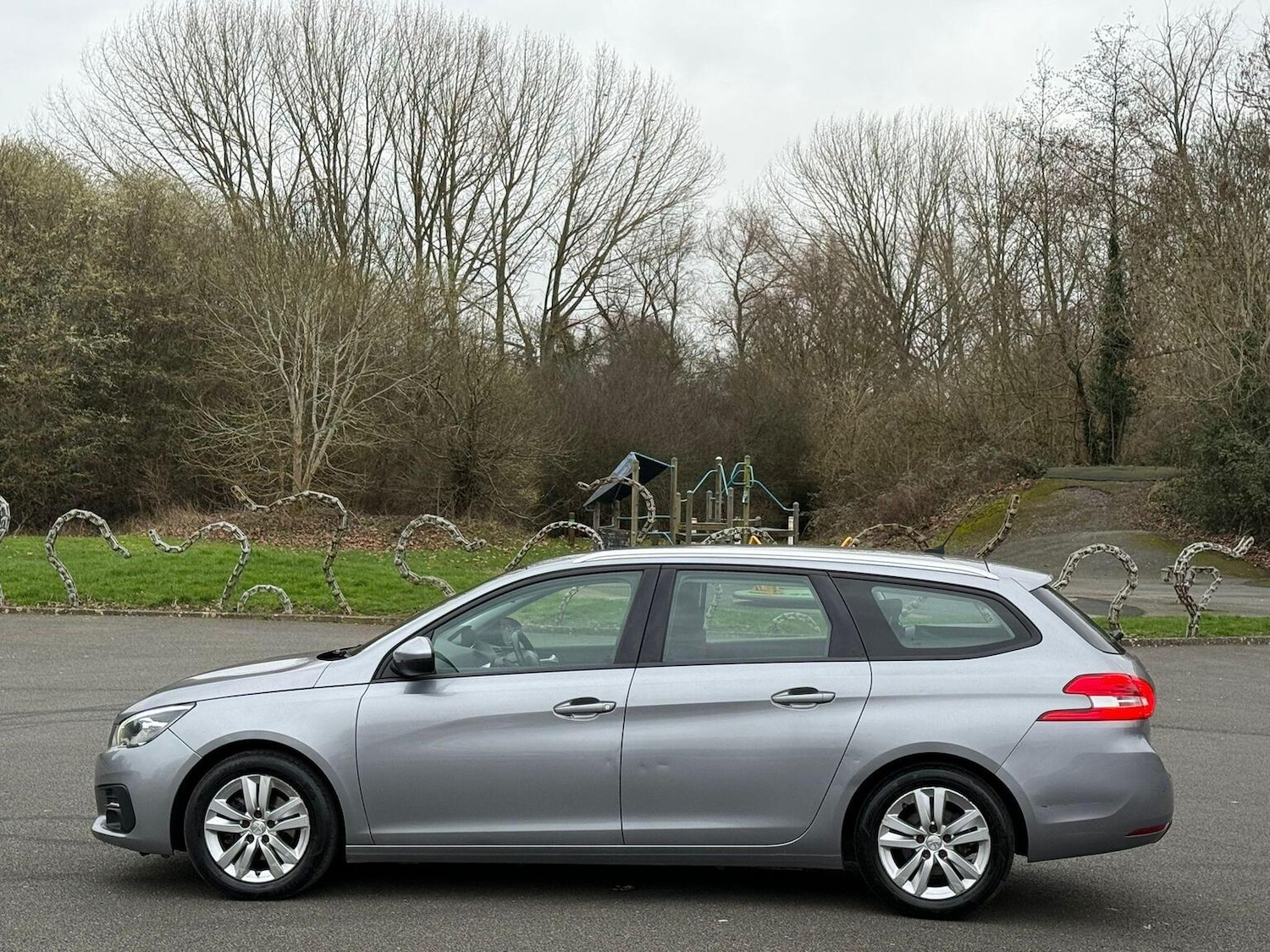 Used Peugeot 308 2017 for sale - 77643752: Photo 8