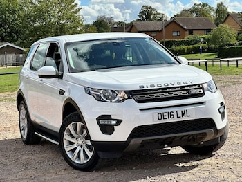 Used Land Rover Discovery Sport 2016 for sale - 76005629: Photo