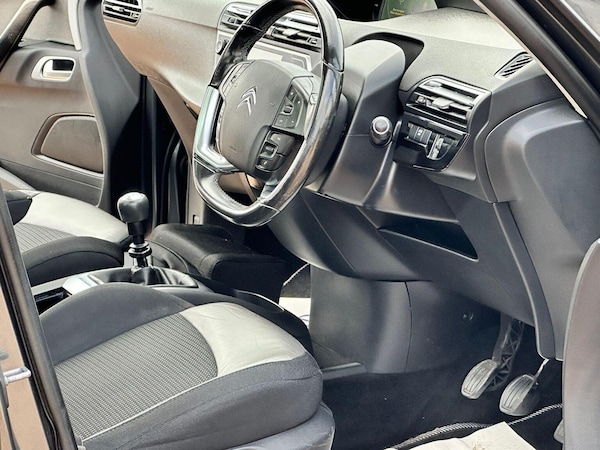 Used Citroen C4 Picasso 2015 for sale - 76293268: Photo 17