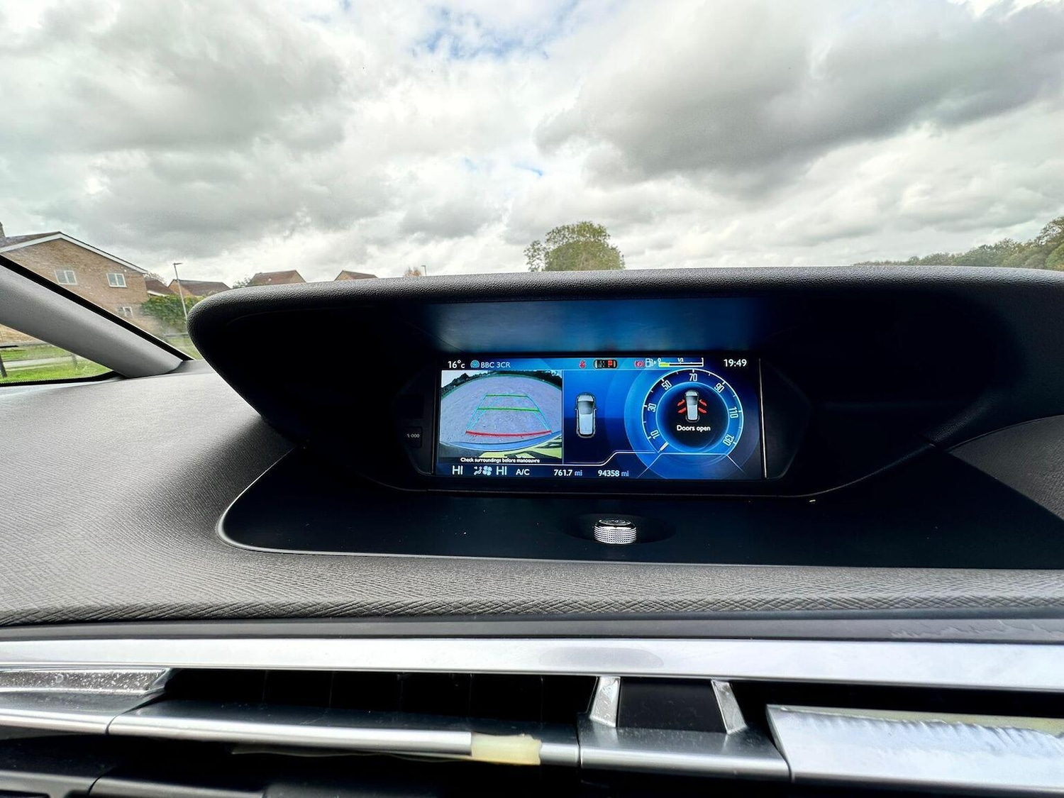 Used Citroen C4 Picasso 2015 for sale - 76293268: Photo 35