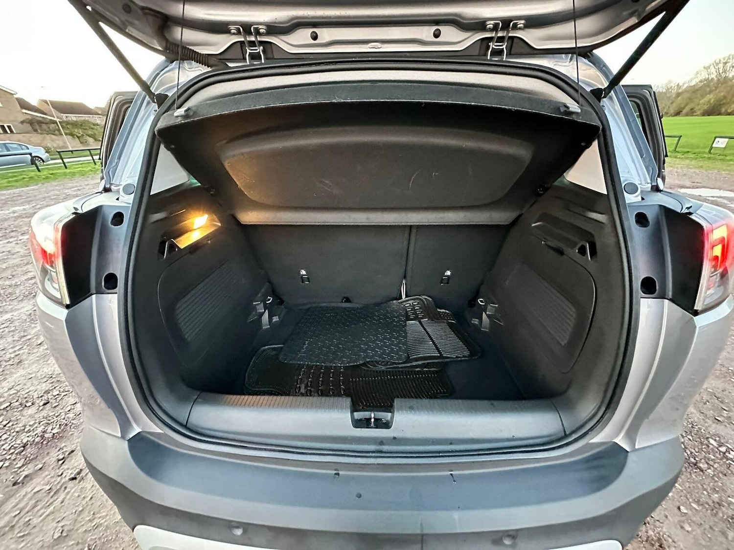 Used Vauxhall Crossland 2021 for sale - 77173014: Photo 40