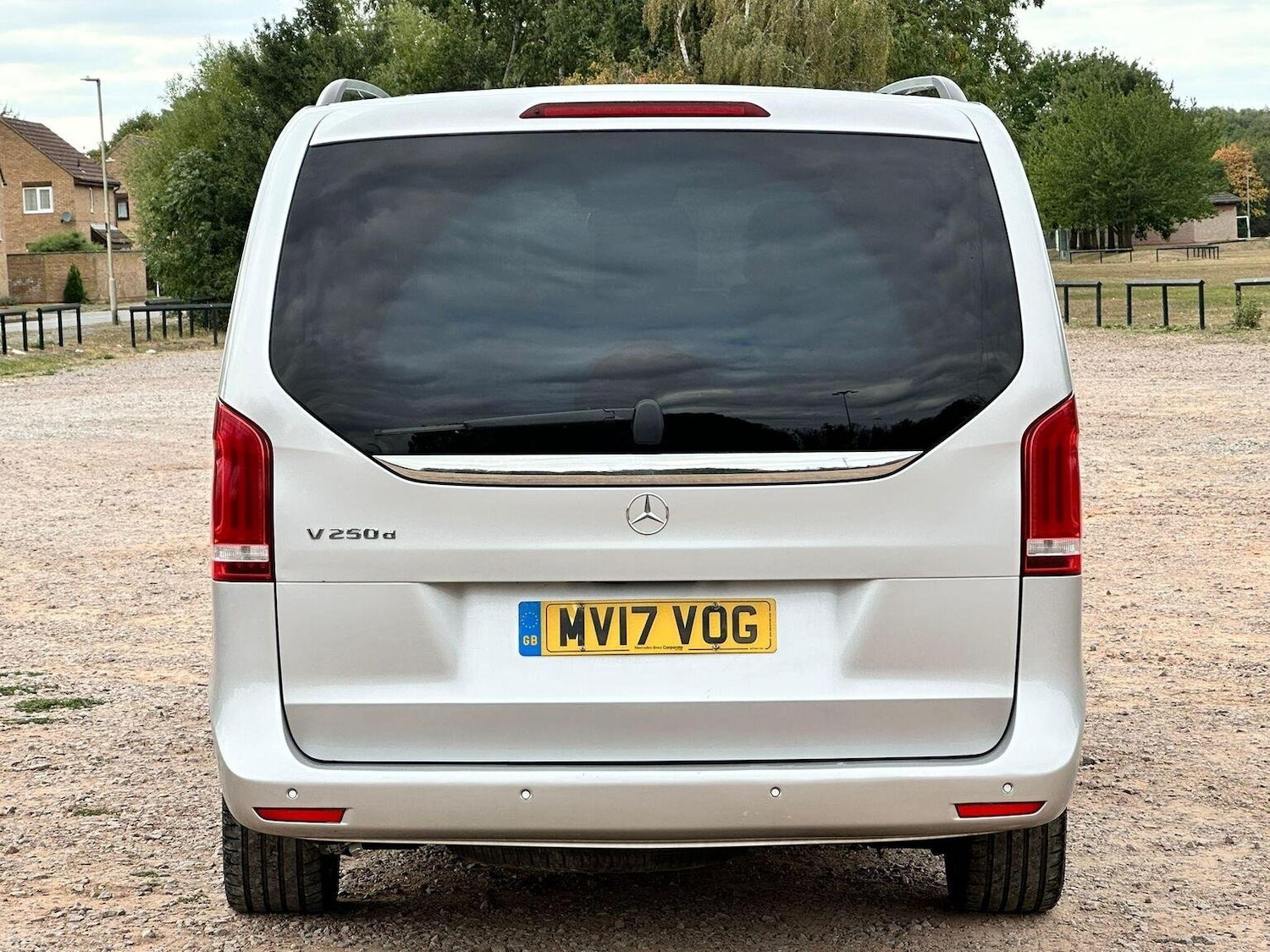 Used Mercedes-Benz V-Class 2017 for sale - 77173037: Photo 10