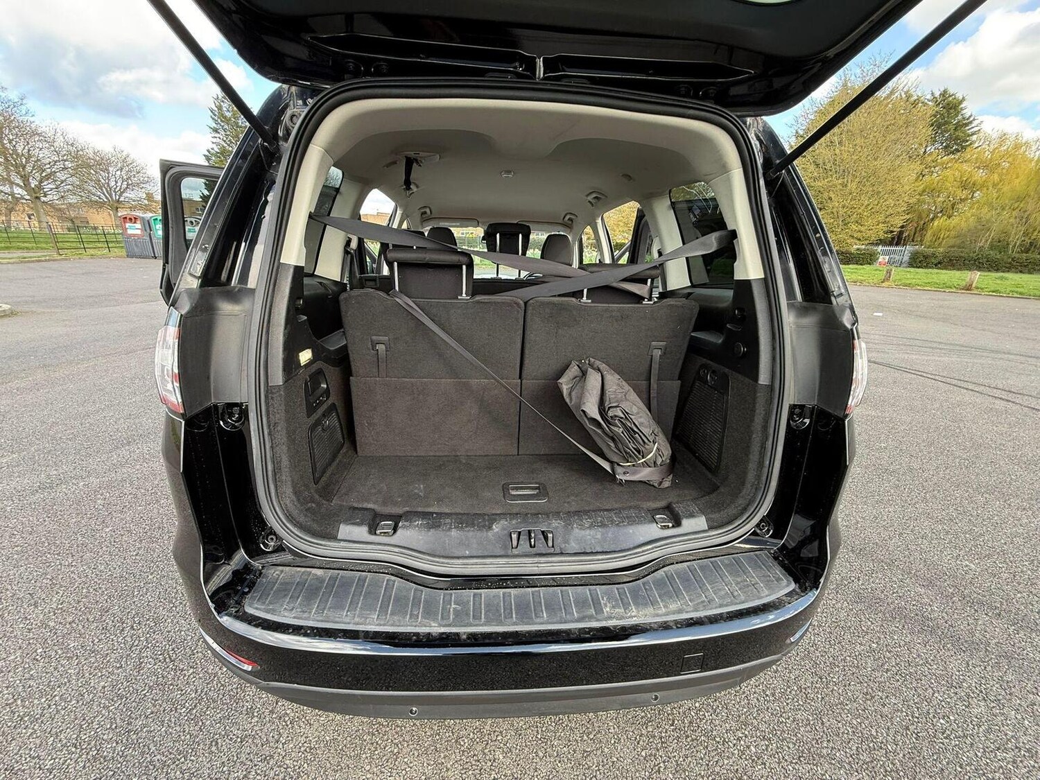 Used Ford Galaxy 2019 for sale - 77906572: Photo 33